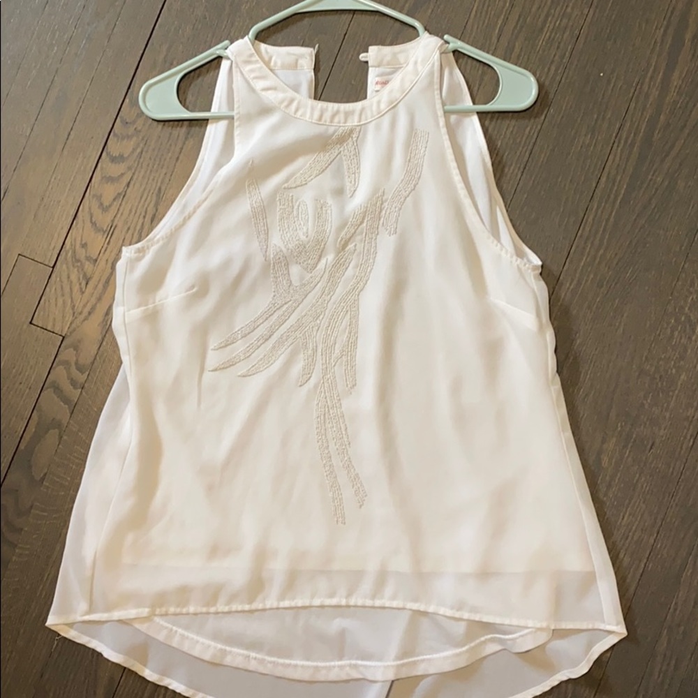 White tank top